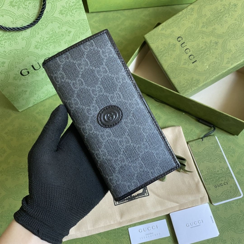 G*u*i wallets & purse